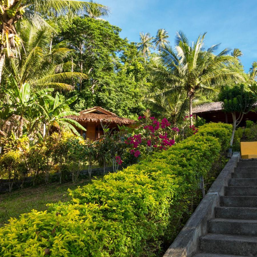 K2 Lembeh Dive Resort Bitung Eksteriør billede