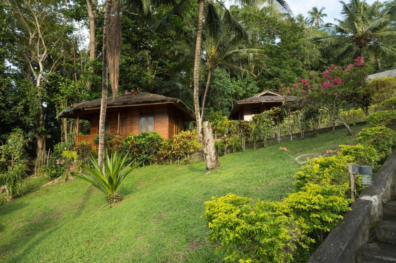 K2 Lembeh Dive Resort Bitung Eksteriør billede